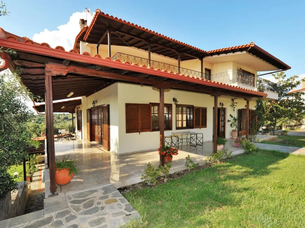Halkidiki Family Villa - Garden By Travelpro Services Nea Moudania Halkidiki Nea Propontida